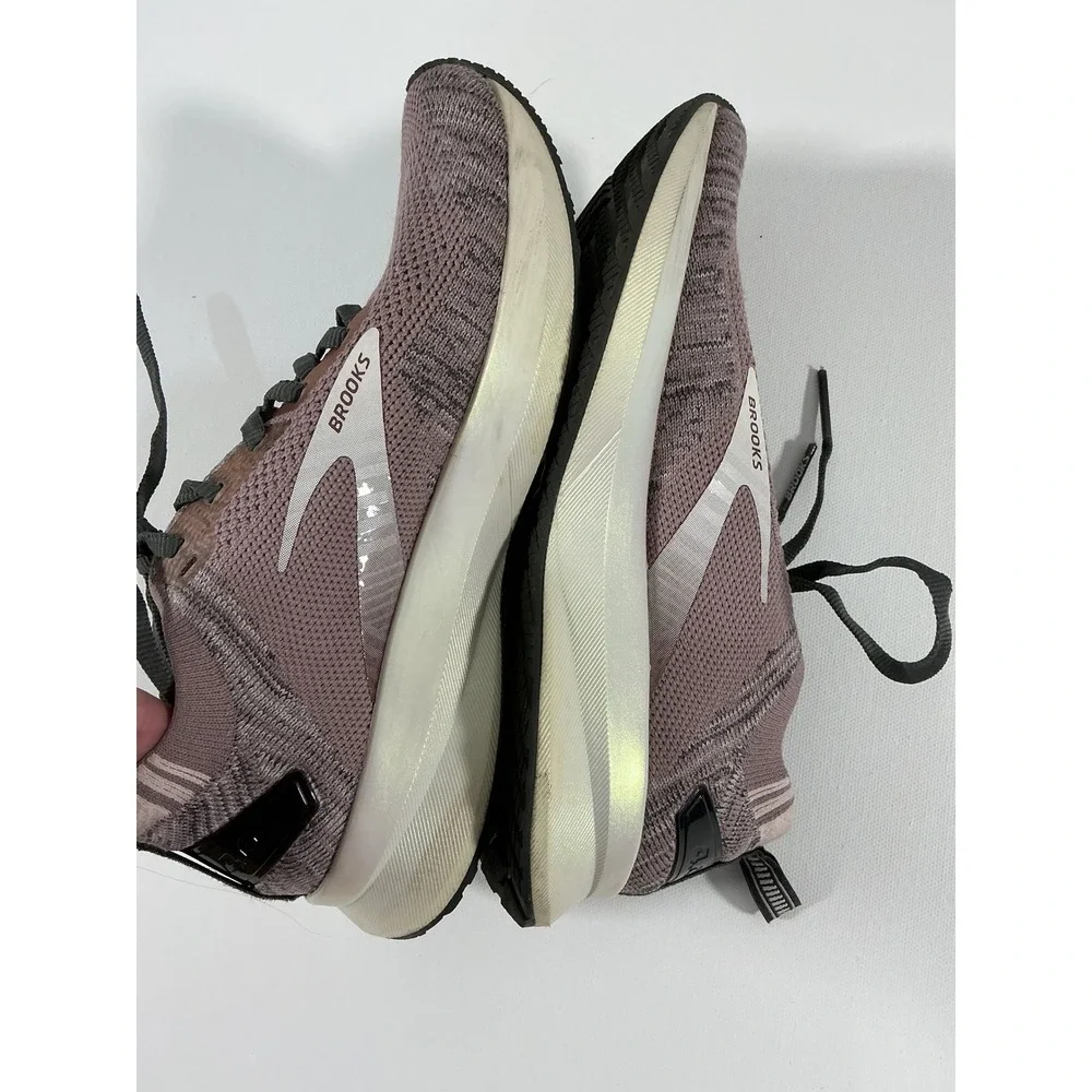 Brooks Levitate 4 Women's Running Shoes Mauve Purple Gray Size 5